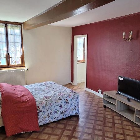 Chambres D'Hotes Chez Claire Беврон-ан-Ож Екстер'єр фото