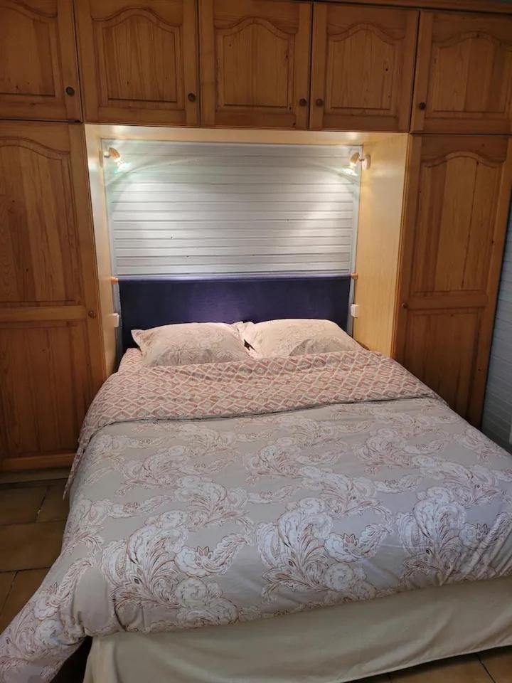 Chambres D'Hotes Chez Claire Беврон-ан-Ож Екстер'єр фото